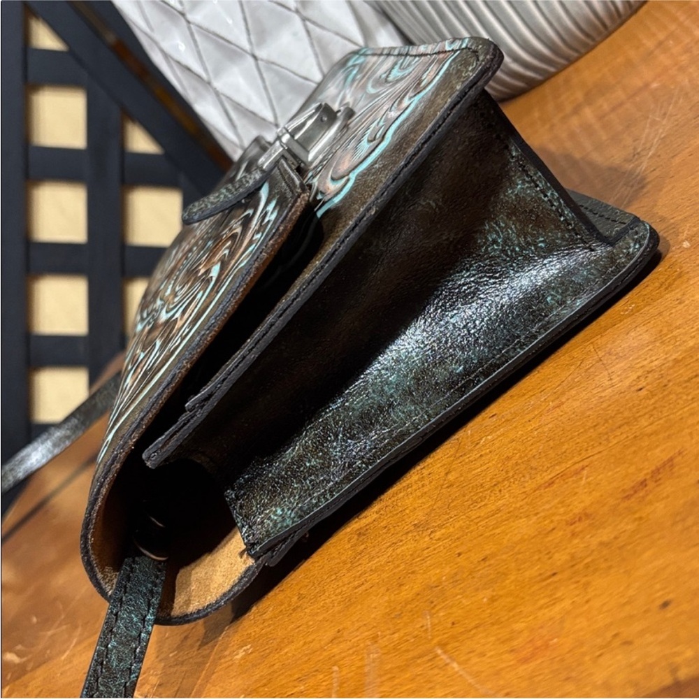 PATRICIA NASH Tooled Laurentina Crossbody Italian Leather Handcrafted Stitching - Picture 12 of 15